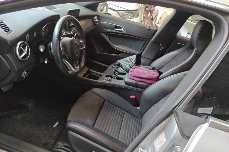 Used Mercedes-Benz CLA 2015 CLA 220 4MATIC Left Front Seat