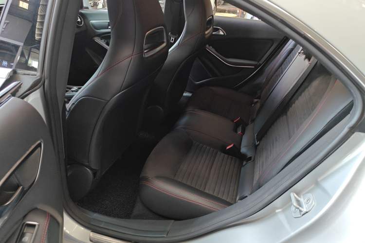 Used Mercedes-Benz CLA 2015 CLA 220 4MATIC Left Rear Seat