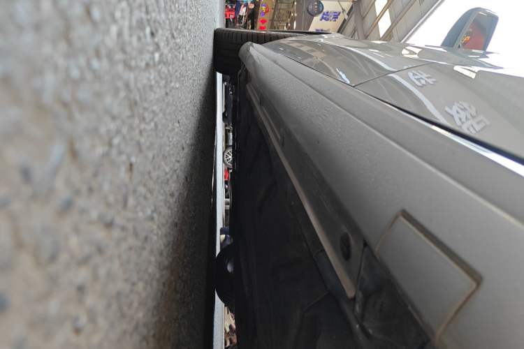 Used Mercedes-Benz CLA 2015 CLA 220 4MATIC Left Side Sill