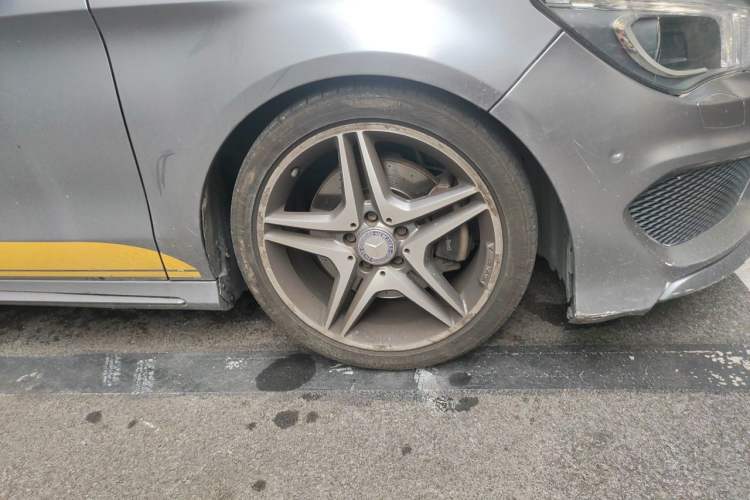 Used Mercedes-Benz CLA 2015 CLA 220 4MATIC Right Front Wheel Hub