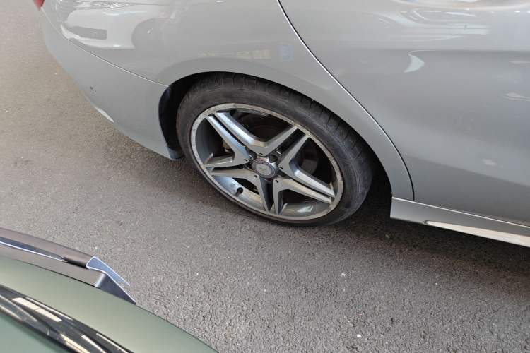 Used Mercedes-Benz CLA 2015 CLA 220 4MATIC Right Rear Wheel Hub
