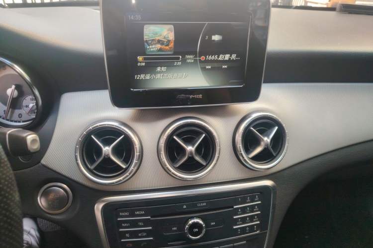 Used Mercedes-Benz CLA 2015 CLA 200 Audio And AC Panel