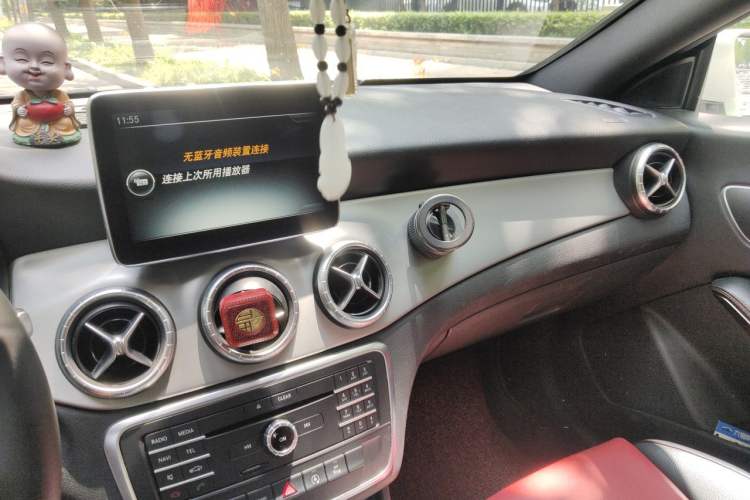 Used Mercedes-Benz CLA 2015 CLA 220 4MATIC Audio And AC Panel
