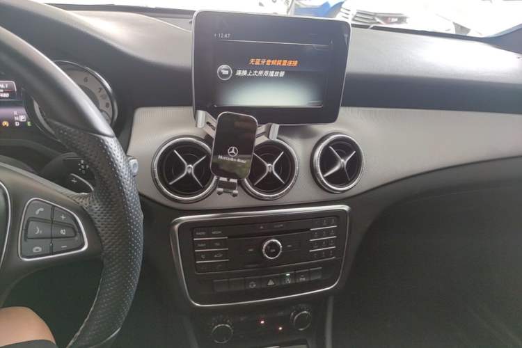Used Mercedes-Benz CLA 2015 CLA 200 Audio And AC Panel