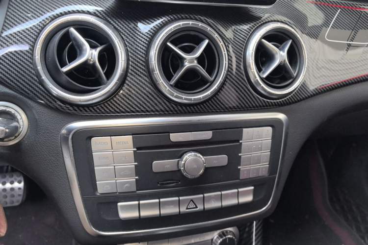 Used Mercedes-Benz CLA 2015 CLA 200 Audio And AC Panel