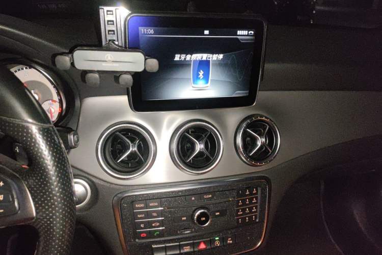 Used Mercedes-Benz CLA 2015 CLA 220 4MATIC Audio And AC Panel