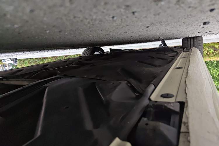 Used Mercedes-Benz CLA 2015 CLA 220 4MATIC Chassis Rear Left