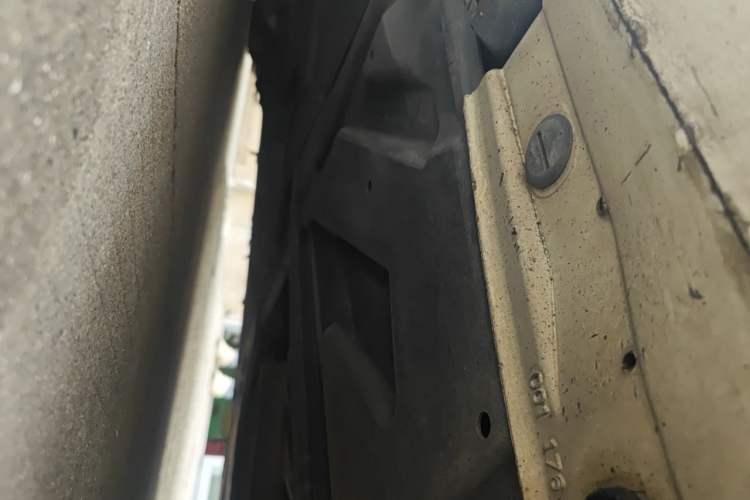 Used Mercedes-Benz CLA 2015 CLA 220 4MATIC Chassis Rear Left