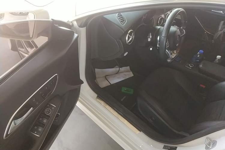 Used Mercedes-Benz CLA 2015 CLA 220 4MATIC Driver Seat