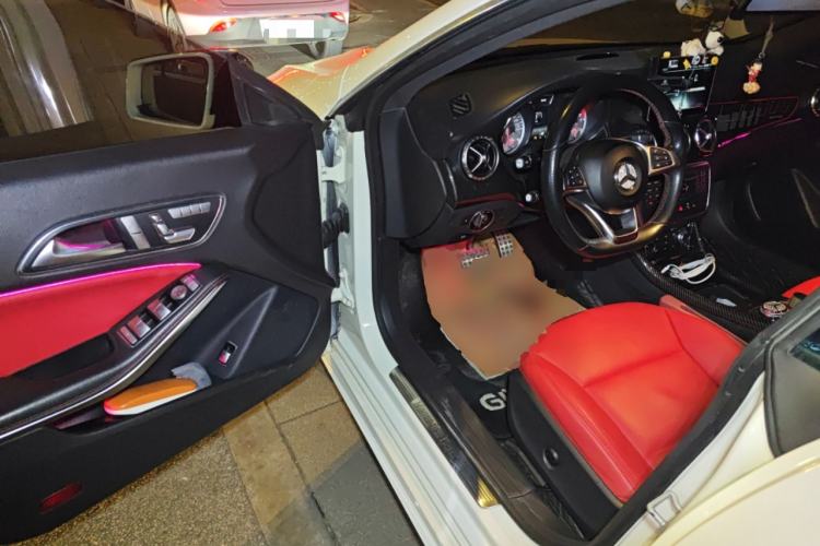 Used Mercedes-Benz CLA 2015 CLA 220 4MATIC Driver Seat
