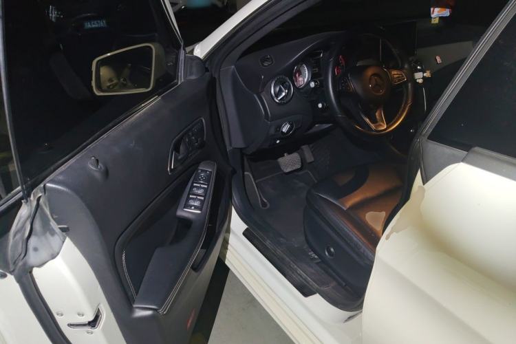 Used Mercedes-Benz CLA 2015 CLA 200 Driver Seat