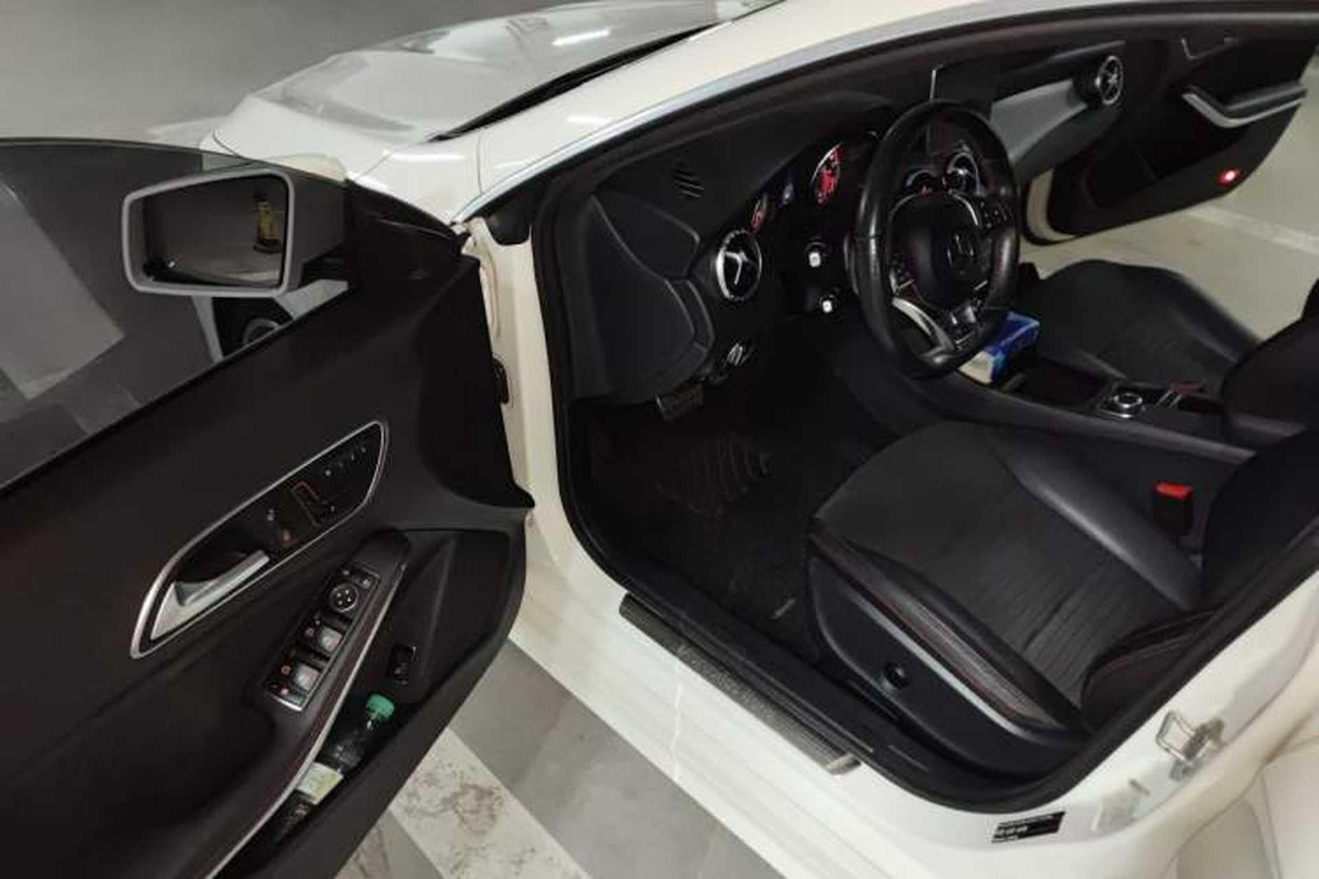 Used Mercedes-Benz CLA 2015 CLA 220 4MATIC Driver Seat