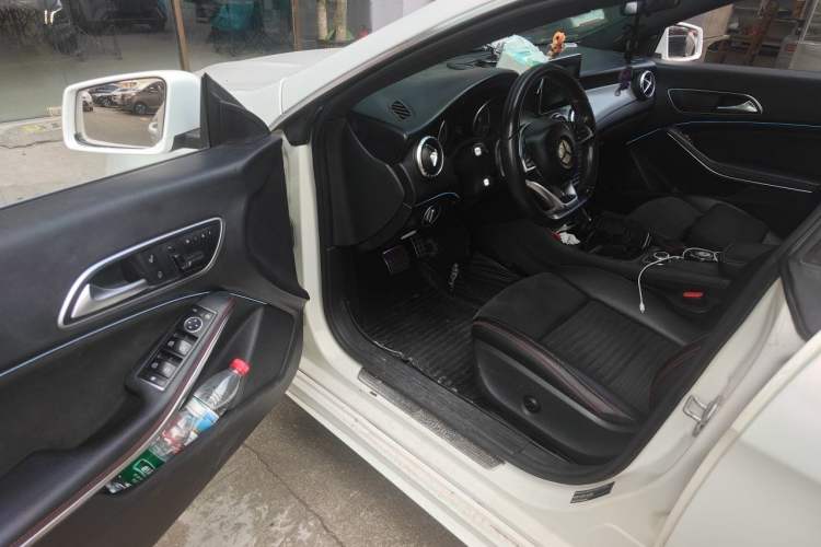Used Mercedes-Benz CLA 2015 CLA 220 4MATIC Driver Seat