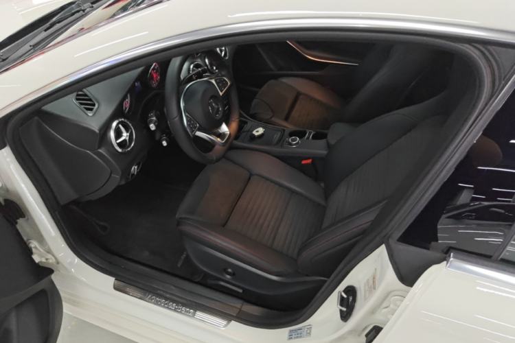 Used Mercedes-Benz CLA 2015 CLA 220 4MATIC Driver Seat