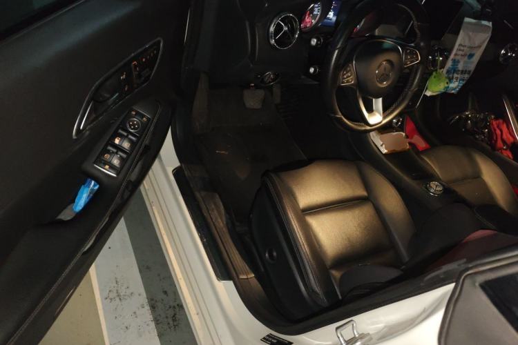 Used Mercedes-Benz CLA 2015 CLA 200 Driver Seat