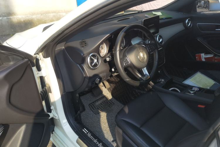 Used Mercedes-Benz CLA 2015 CLA 200 Driver Seat