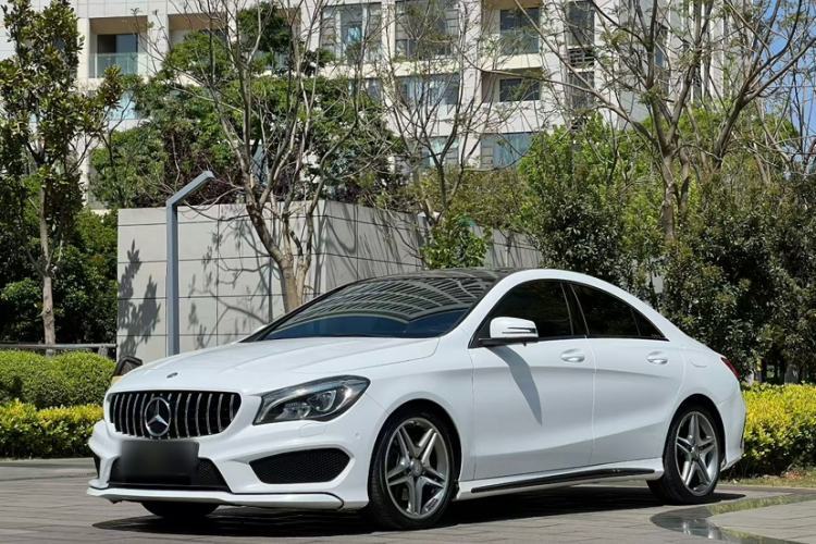 Used Mercedes-Benz CLA 2015 CLA 220 4MATIC Guazi used car, China used car export, Used car for sale, Used cars, Cheapest cars for sale