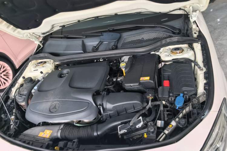 Used Mercedes-Benz CLA 2015 CLA 200 Engine Bay
