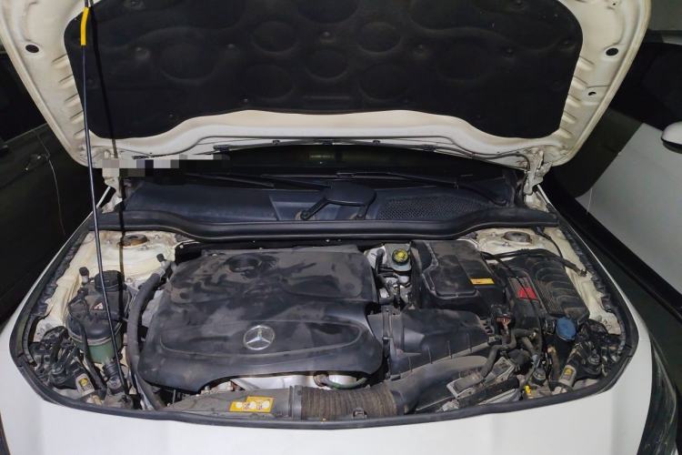 Used Mercedes-Benz CLA 2015 CLA 200 Engine Bay