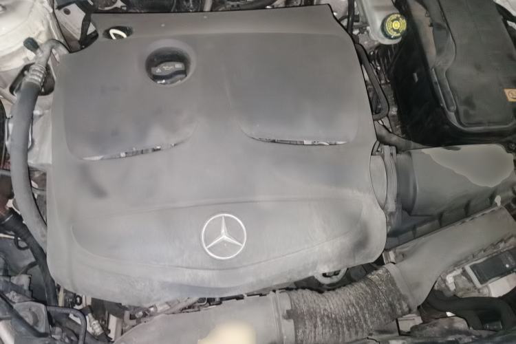 Used Mercedes-Benz CLA 2015 CLA 200 Engine Bay