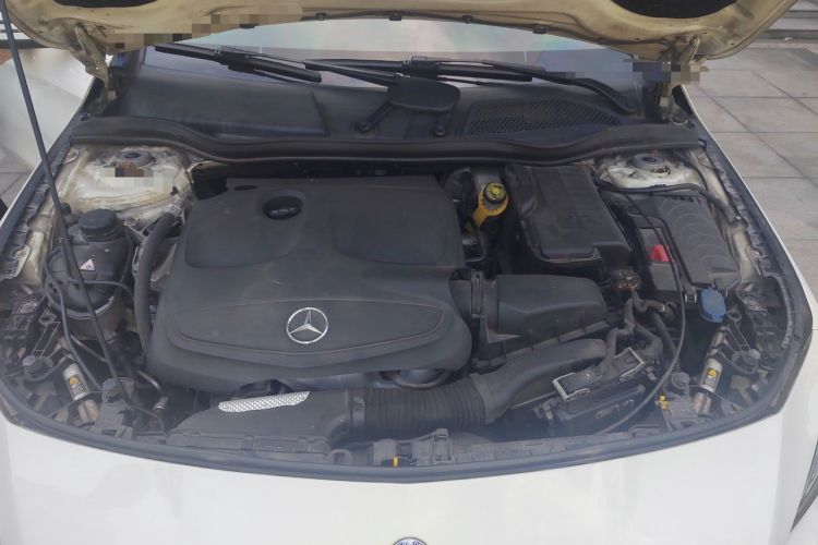 Used Mercedes-Benz CLA 2015 CLA 220 4MATIC Engine Bay