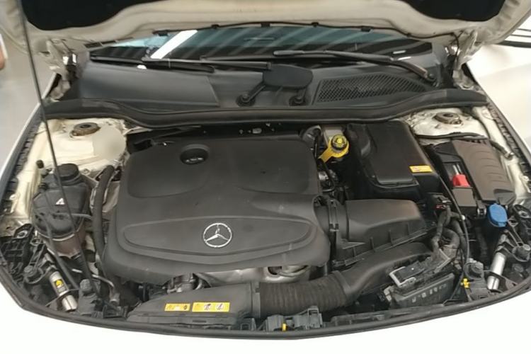 Used Mercedes-Benz CLA 2015 CLA 200 Engine Bay