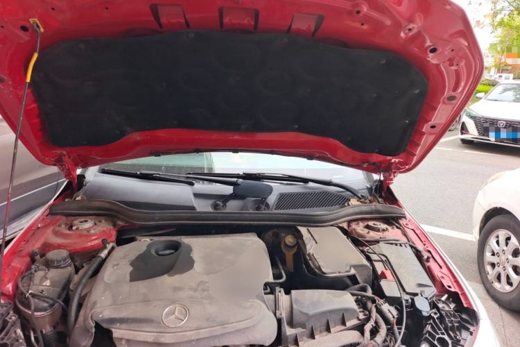 Used Mercedes-Benz CLA 2015 CLA 200 Engine Bay