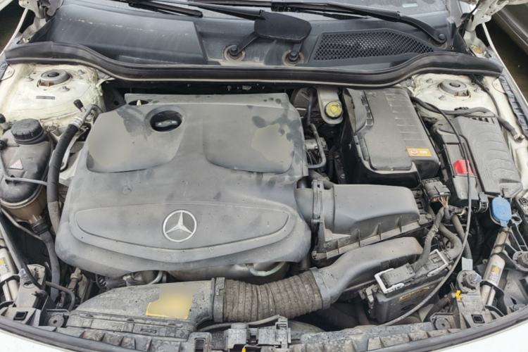 Used Mercedes-Benz CLA 2015 CLA 200 Engine Bay