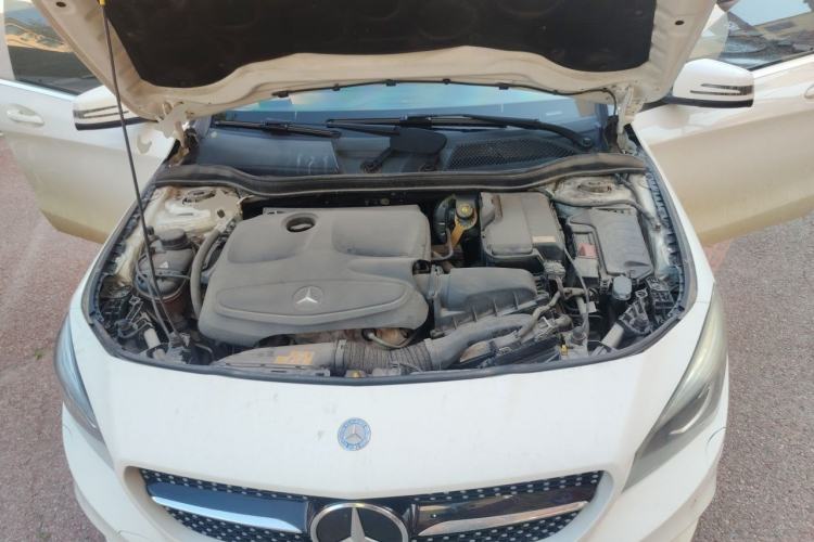 Used Mercedes-Benz CLA 2015 CLA 200 Engine Bay