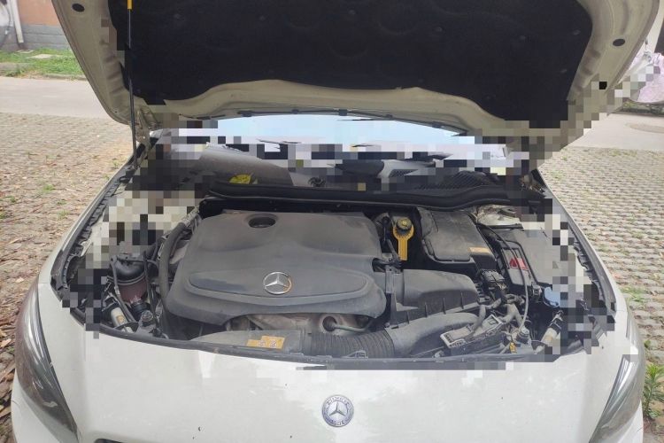 Used Mercedes-Benz CLA 2015 CLA 200 Engine Bay