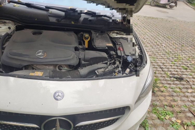 Used Mercedes-Benz CLA 2015 CLA 200 Engine Bay Left