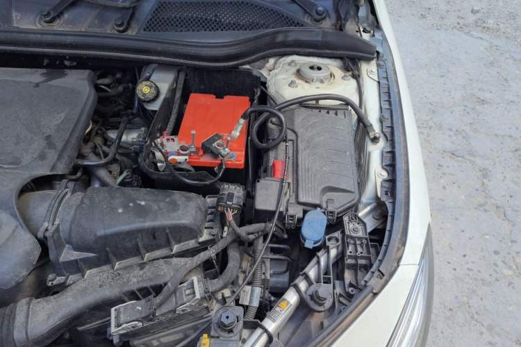 Used Mercedes-Benz CLA 2015 CLA 200 Engine Bay Left