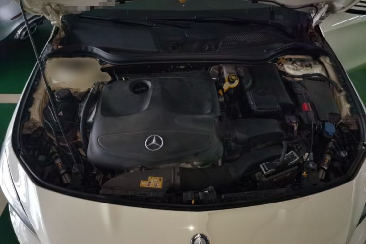 Used Mercedes-Benz CLA 2015 CLA 200 Engine Bay