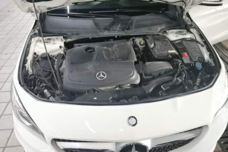 Used Mercedes-Benz CLA 2015 CLA 220 4MATIC Engine Bay