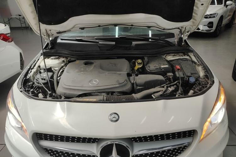 Used Mercedes-Benz CLA 2015 CLA 220 4MATIC Engine Bay