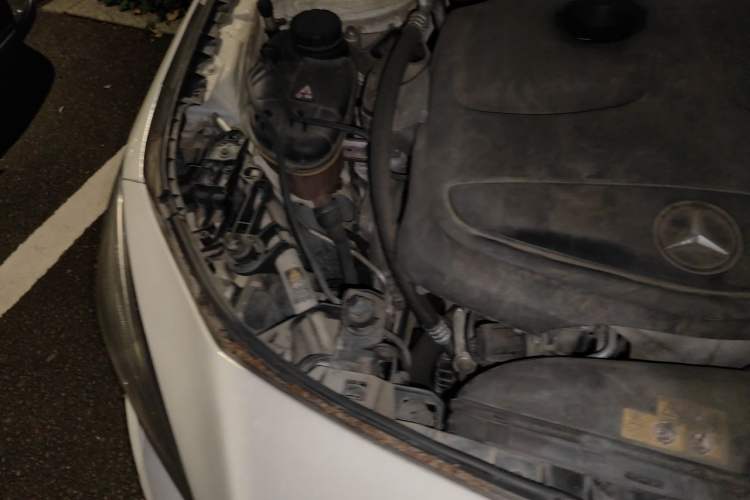Used Mercedes-Benz CLA 2015 CLA 200 Engine Bay Right