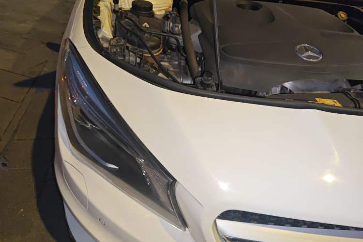 Used Mercedes-Benz CLA 2015 CLA 220 4MATIC Engine Bay Right