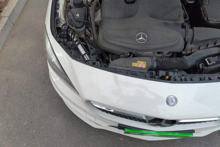 Used Mercedes-Benz CLA 2015 CLA 220 4MATIC Engine Bay Right