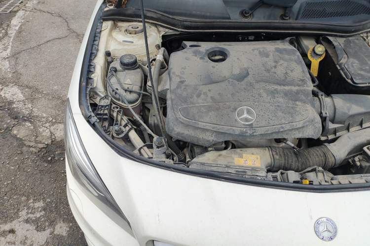 Used Mercedes-Benz CLA 2015 CLA 220 4MATIC Engine Bay Right