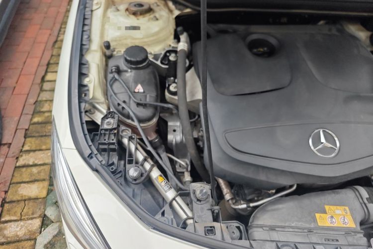Used Mercedes-Benz CLA 2015 CLA 220 4MATIC Engine Bay Right