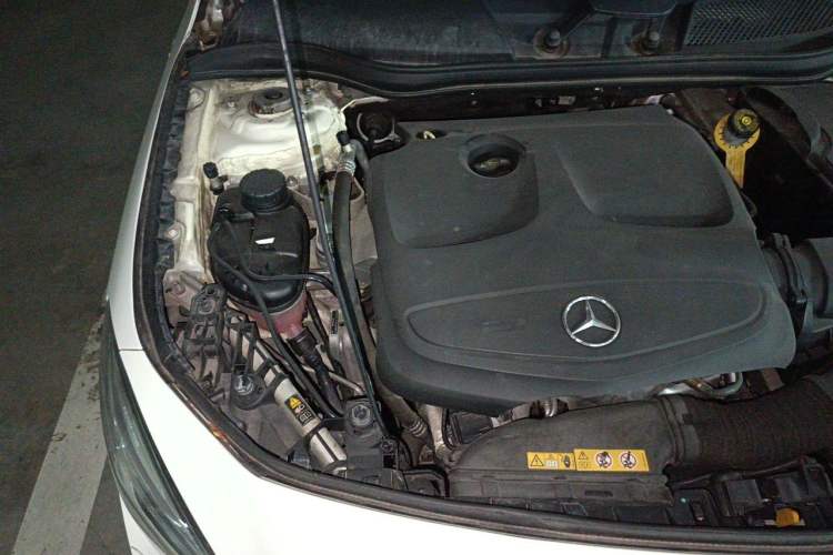 Used Mercedes-Benz CLA 2015 CLA 200 Engine Bay Right