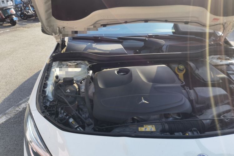 Used Mercedes-Benz CLA 2015 CLA 200 Engine Bay Right