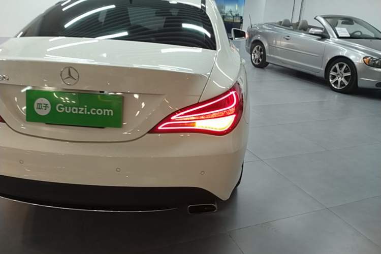 Used Mercedes-Benz CLA 2015 CLA 200 Exterior 3
