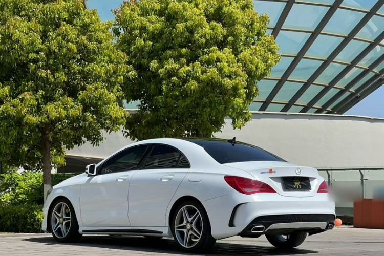 Used Mercedes-Benz CLA 2015 CLA 220 4MATIC Exterior 3