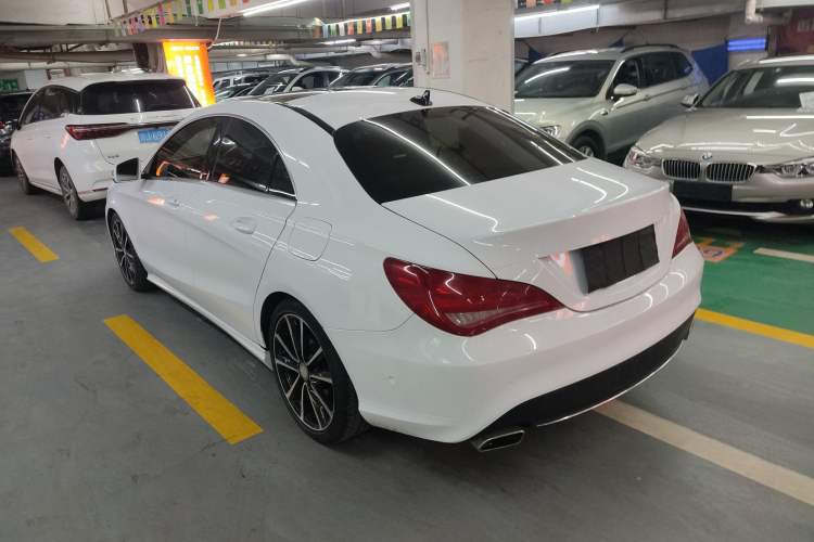 Used Mercedes-Benz CLA 2015 CLA 200 Exterior 3
