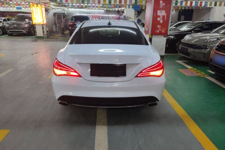 Used Mercedes-Benz CLA 2015 CLA 200 Exterior 4