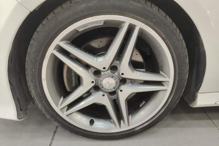 Used Mercedes-Benz CLA 2015 CLA 220 4MATIC Exterior 4