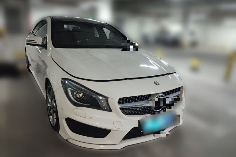 Used Mercedes-Benz CLA 2015 CLA 220 4MATIC Front Right 45 Deg