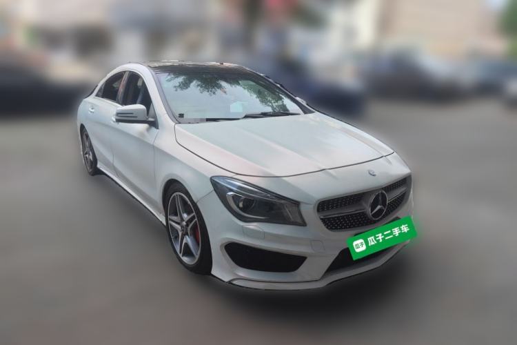 Used Mercedes-Benz CLA 2015 CLA 220 4MATIC Front Right 45 Deg