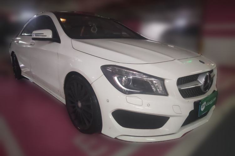 Used Mercedes-Benz CLA 2015 CLA 220 4MATIC Front Right 45 Deg